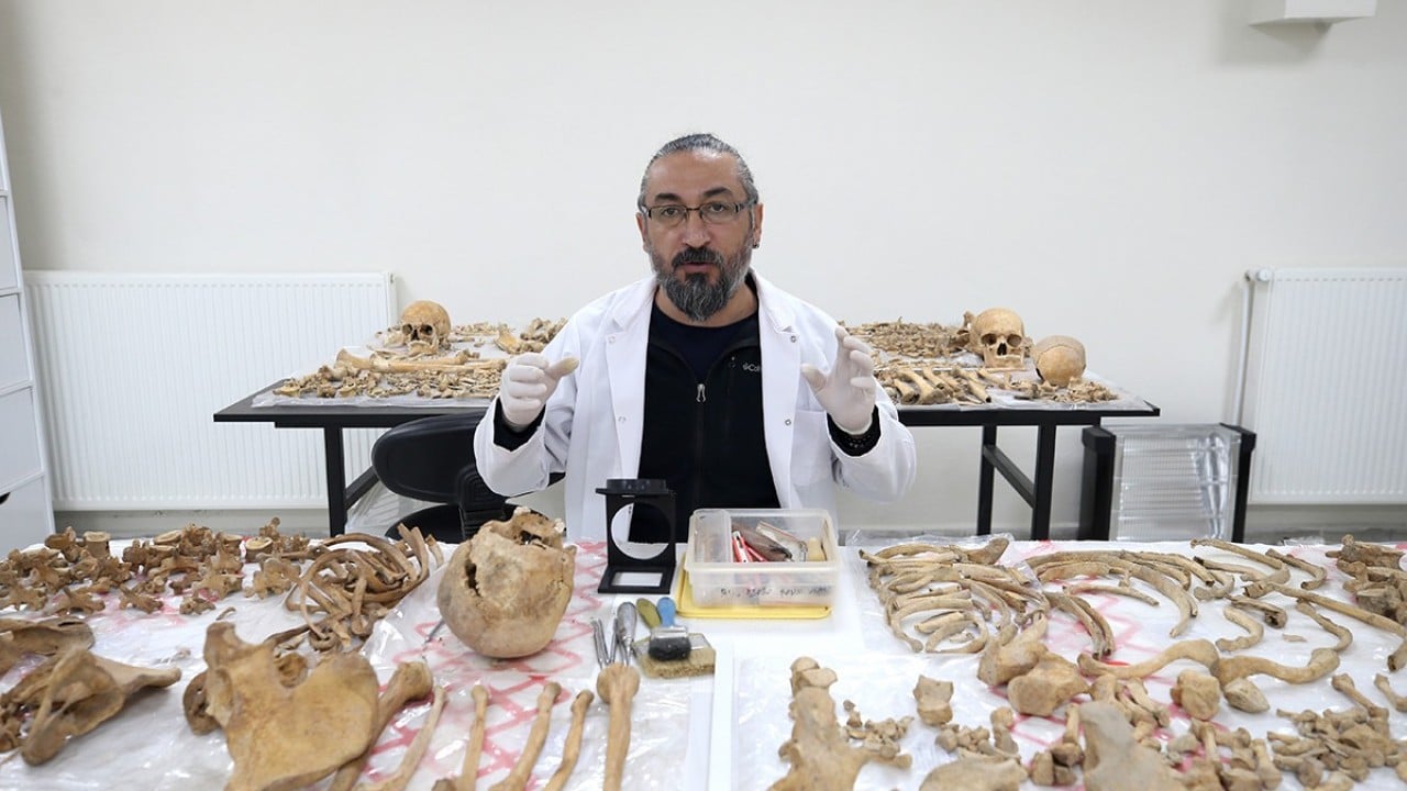 Foto - O ilimizde fışkıran tarih gün yüzüne çıkarılıyor: 72 insan iskeleti masaya yatırıldı…