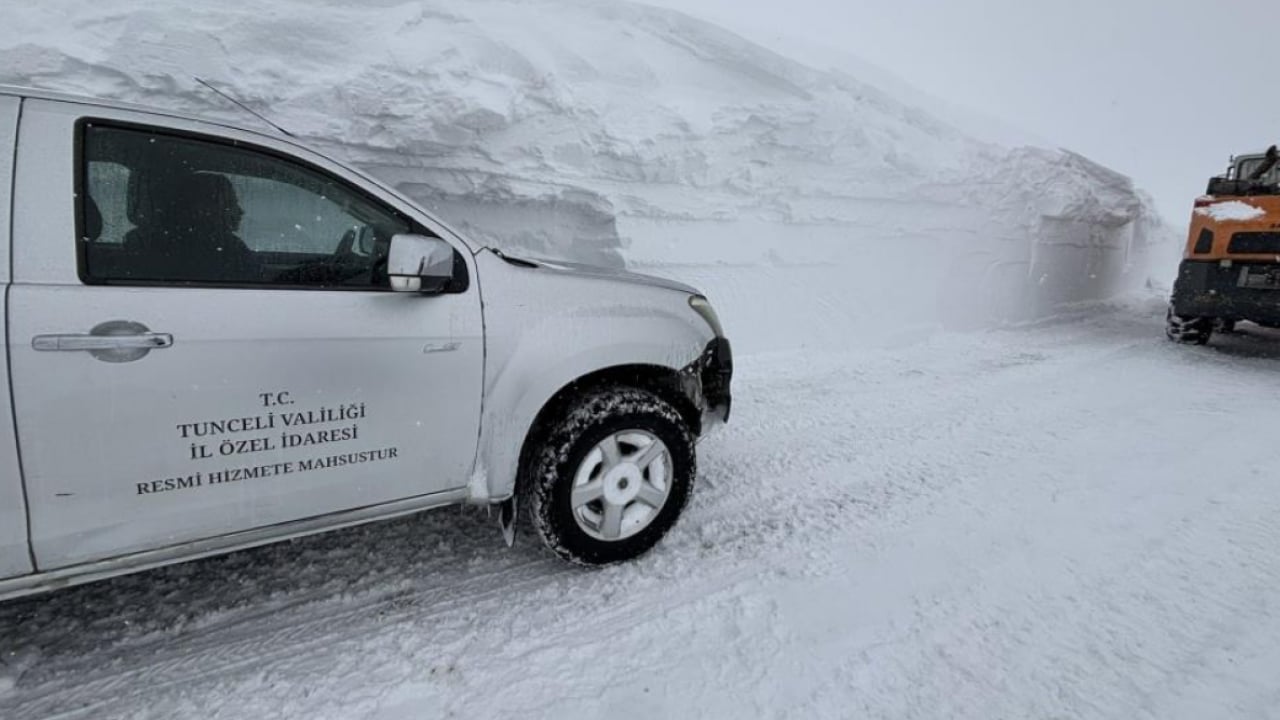 Foto - O ilimizde kar kalınlığı 3.5 metreyi buldu