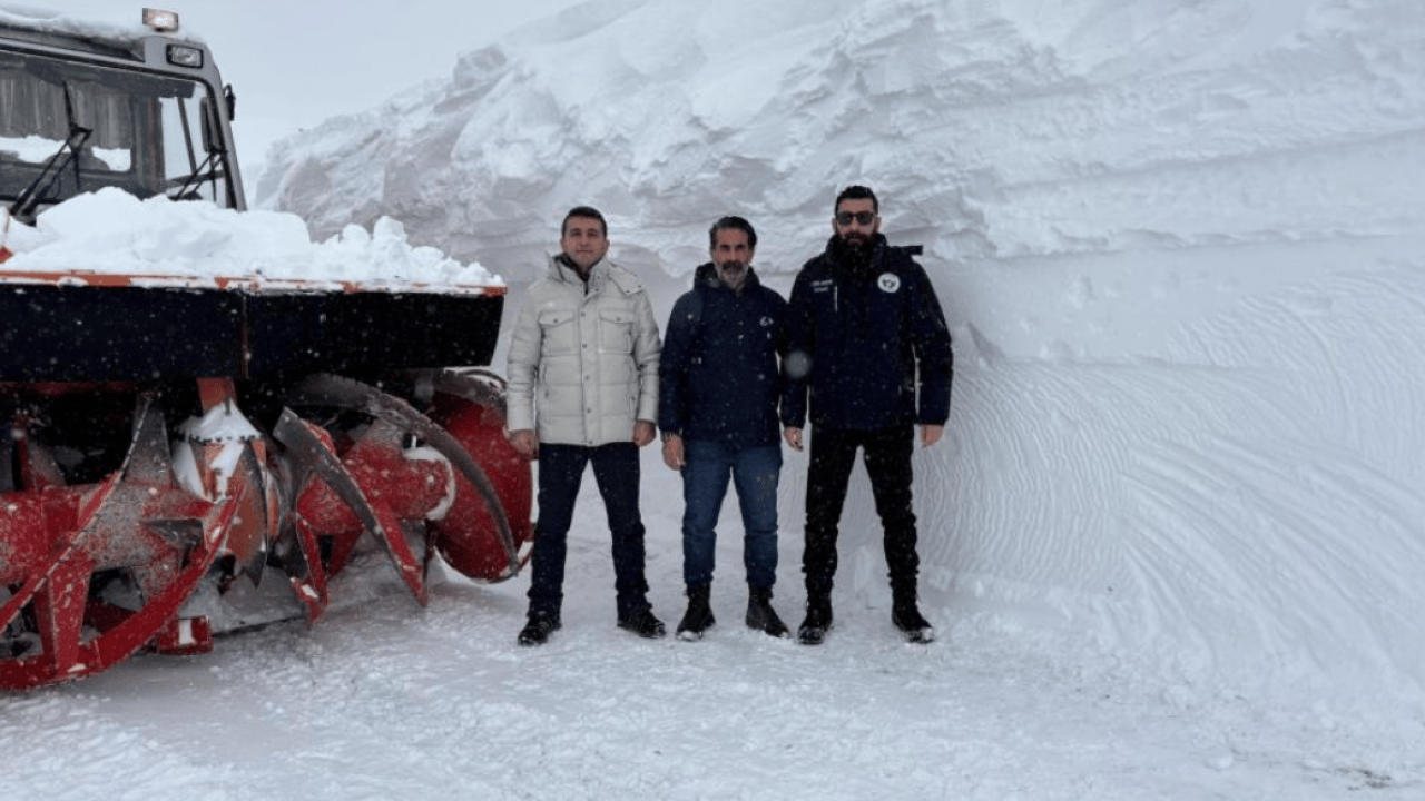 Foto - O ilimizde kar kalınlığı 3.5 metreyi buldu