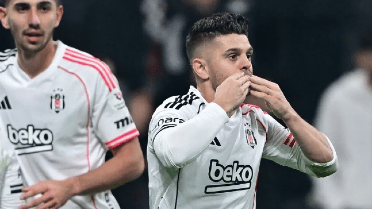 Foto - O isme sert tepki sürüyor: Attığı gol Rashica'yı kurtaracak mı? Pek bir şey değişmedi