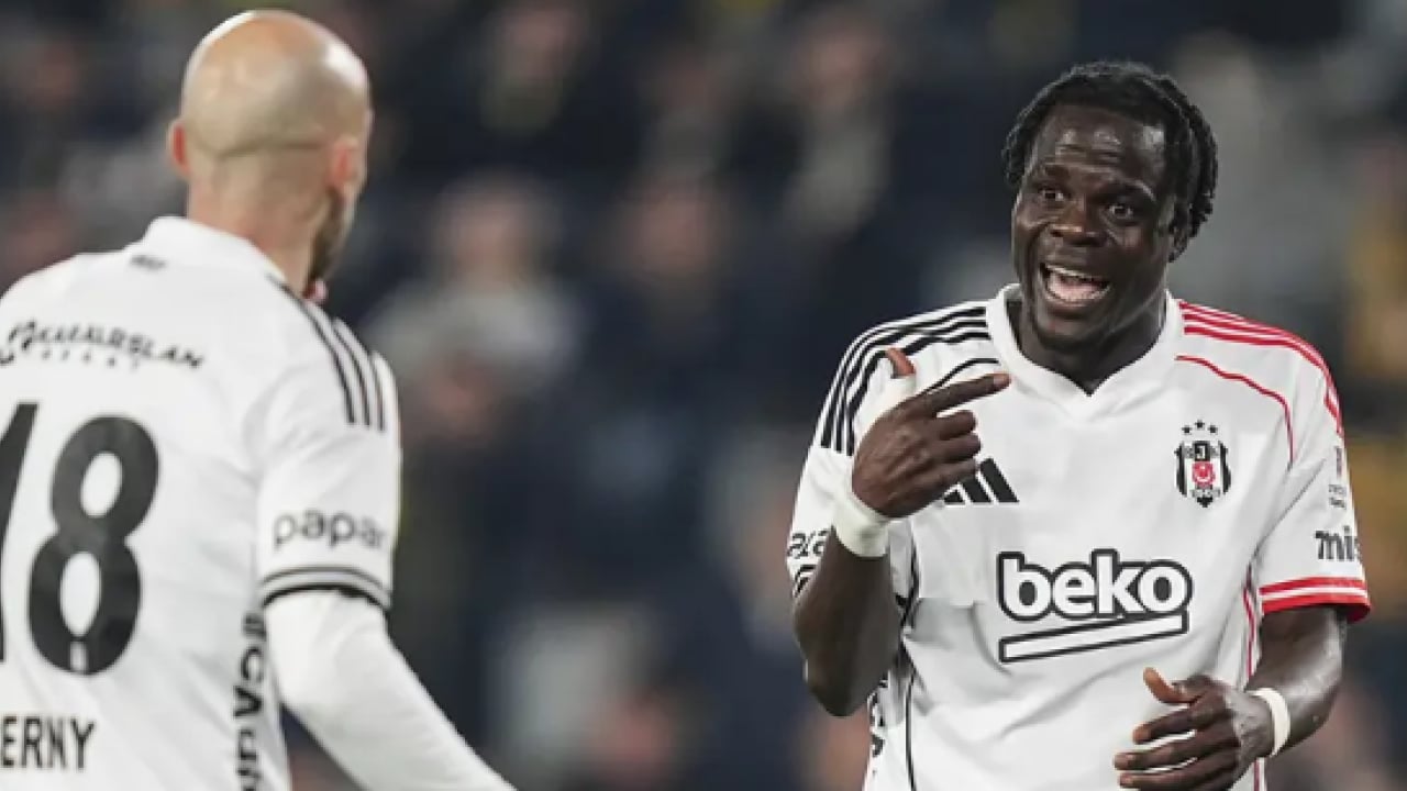 Foto - O ismi işaret etti: Sergen Yalçın ikilemde kaldı! İki futbolcu arasında karar verecek