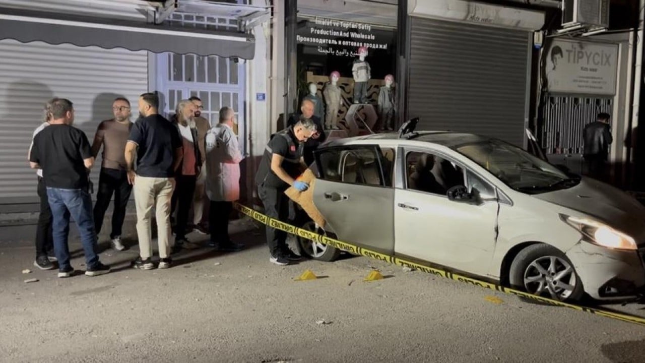 O kaçtı polis kovaladı Yakalanacağını anlayınca kafasına sıktı