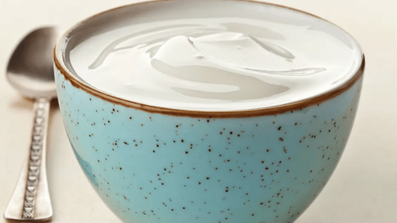 Foto - O kararı alın artık... Yoğurdun yeşil suyunu dökmeyin! Meğer o soruna şifaymış