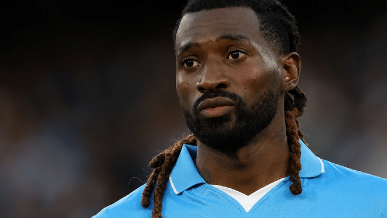 O transfer hamlesi de yattı... Napoli ile ikinci kriz bu sefer patlamayacak gibi?!?