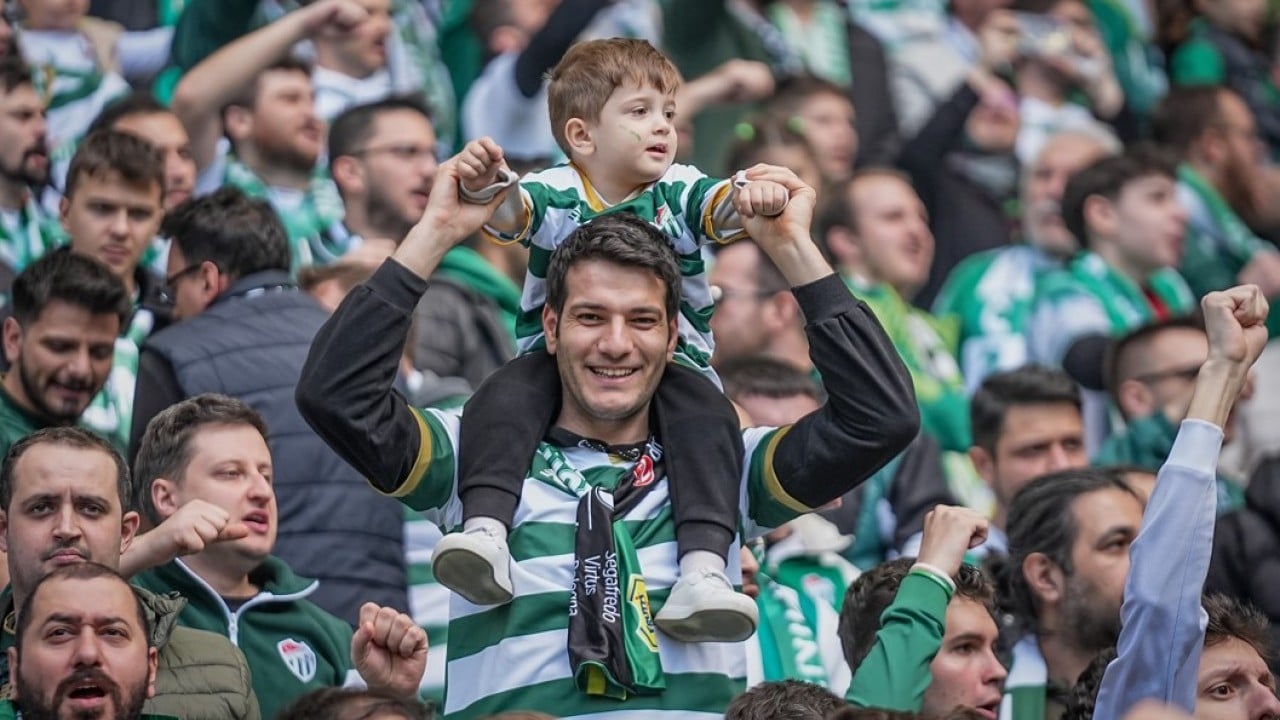 Foto - O ünvan sadece Bursaspor’da! Futbolda bir ilki başardılar