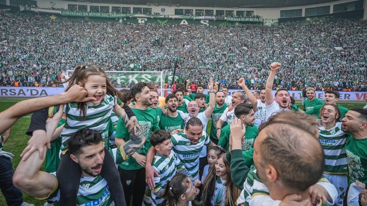 Foto - O ünvan sadece Bursaspor’da! Futbolda bir ilki başardılar