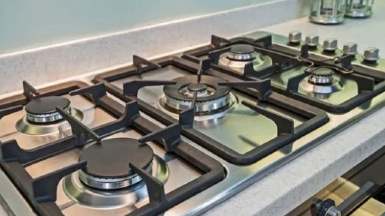 Foto - Ocak gözü temizliği nasıl yapılır? 8 kolay adımda pırıl pırıl! Kimsenin bilmediği gerçek... Mutfakta herkes bunu yapsın