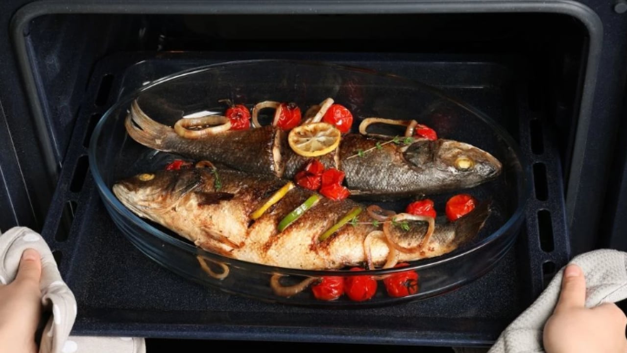 Foto - Oda spreyi kullanmaya gerek yok! Mutfağa sinen balık kokusunu gideren yöntem