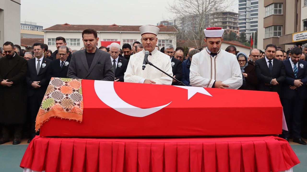 Foto - Öğrencisi tarafından öldürülen Fatma Nur öğretmen böyle uğurlandı