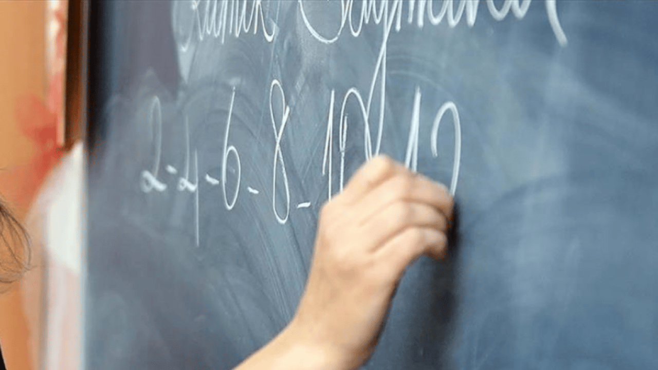 Foto - Öğretmen il içi ve iller arası tayin başvuruları ne zaman? MEB 2026 atama ve yer değiştirme takvimini duyurdu