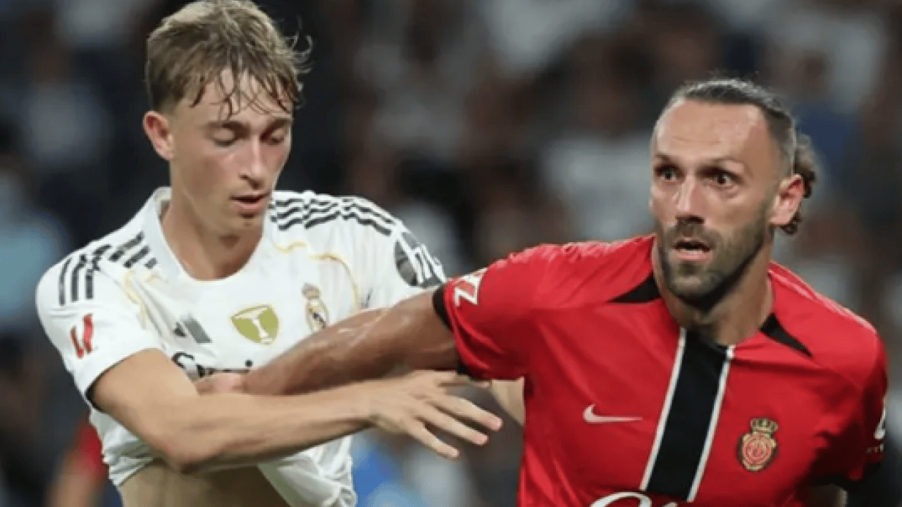 Foto - Okan Buruk, 1 sezonda 17 gol atan ismi bizzat aradı! Galatasaray'dan transferde ilk bomba