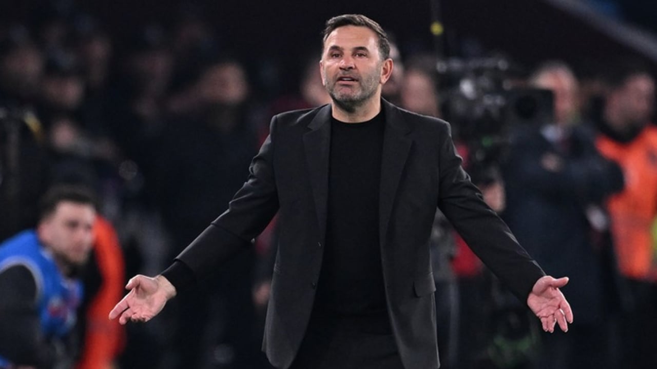 Foto - Okan Buruk'a fiziksel temas mı? Bu dedikodu giderek yayılmaya başlandı şimdi de...