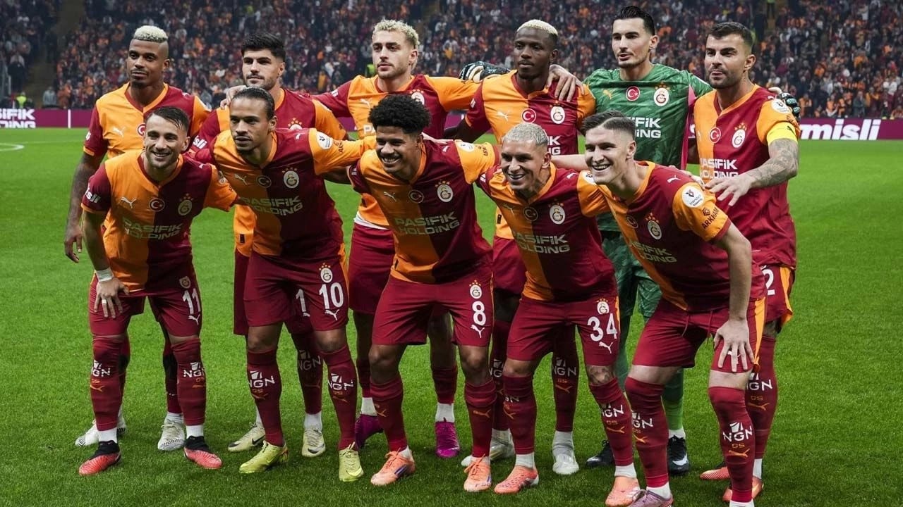 Foto - Okan Buruk'tan iki büyük sürpriz birden! Galatasaray-Gençlerbirliği maçının ilk 11'i belli oldu! 