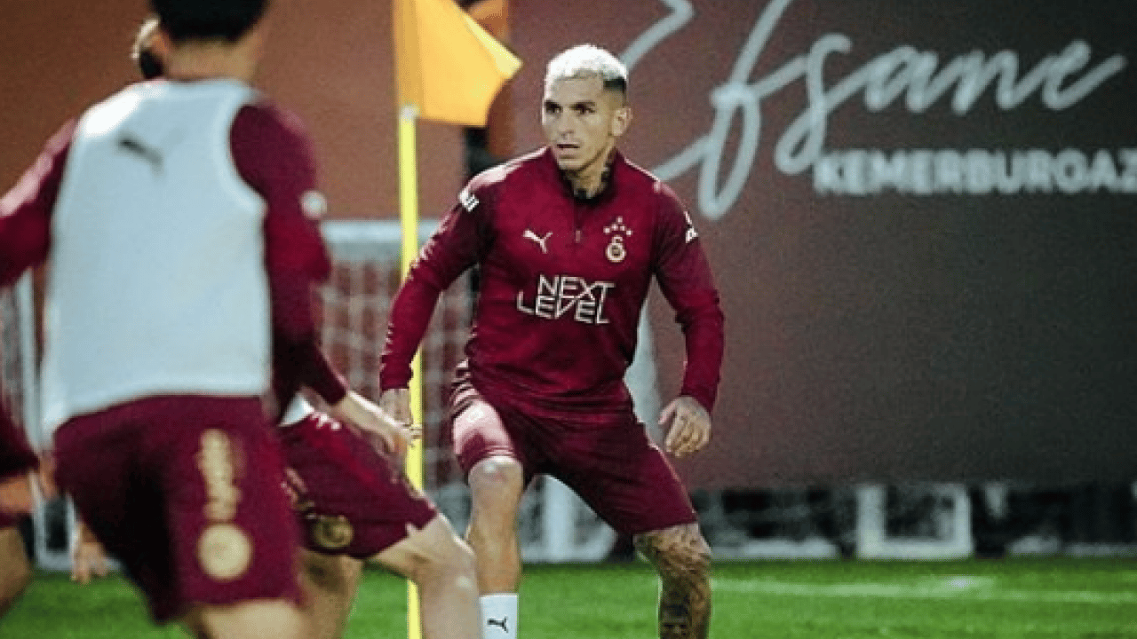 Okan Buruk'un yüzünü güldüren gelişme! Derbi öncesi bu iyi oldu işte... 