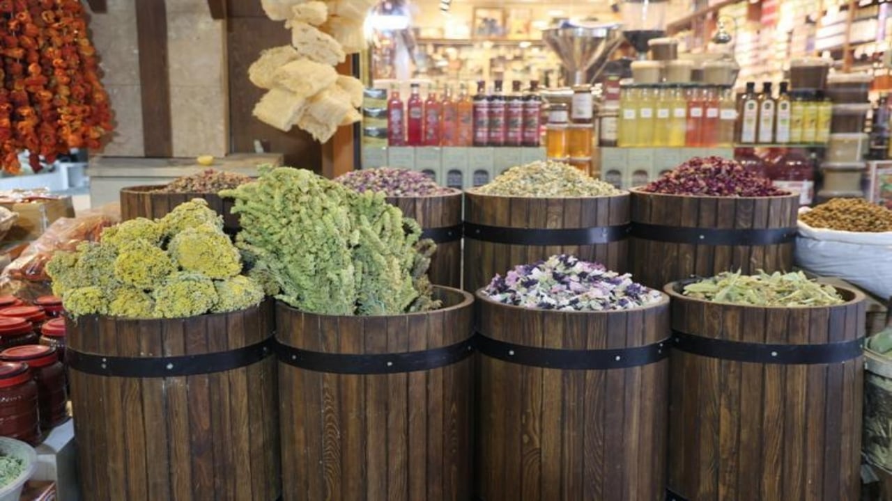 Foto - Öksürük, balgam ve hırıltının kökünü kurutuyor! İşte 43 yıllık aktardan bağışıklığı uçuran şifa karışımı