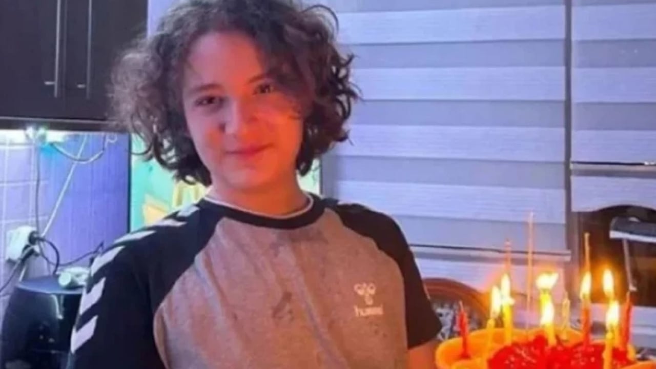 Foto - Okul baskınında kan donduran plan: Merdiven altına cephanelik gizlemiş! 