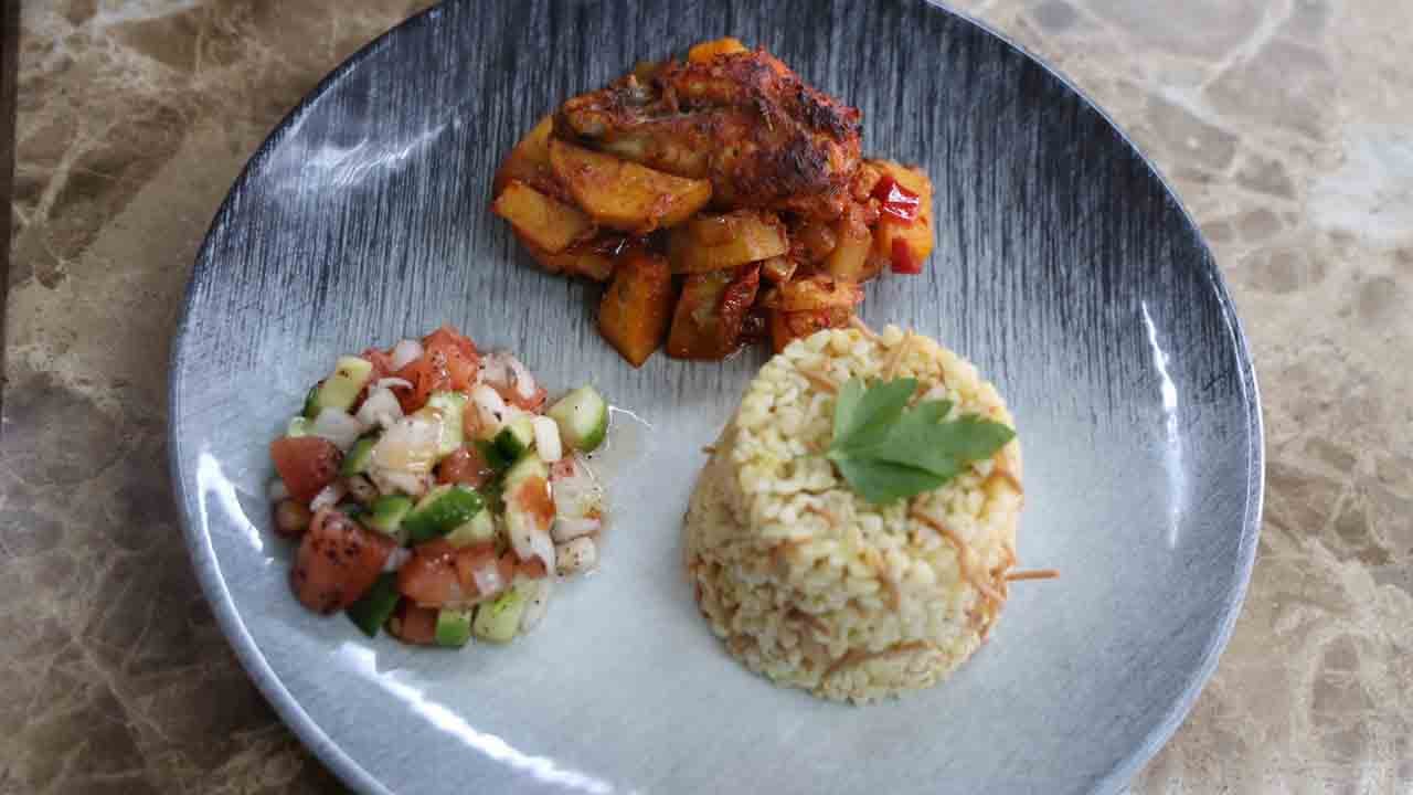 Foto - Okul değil fabrika: Lise yılda 19 milyon lira kazandı