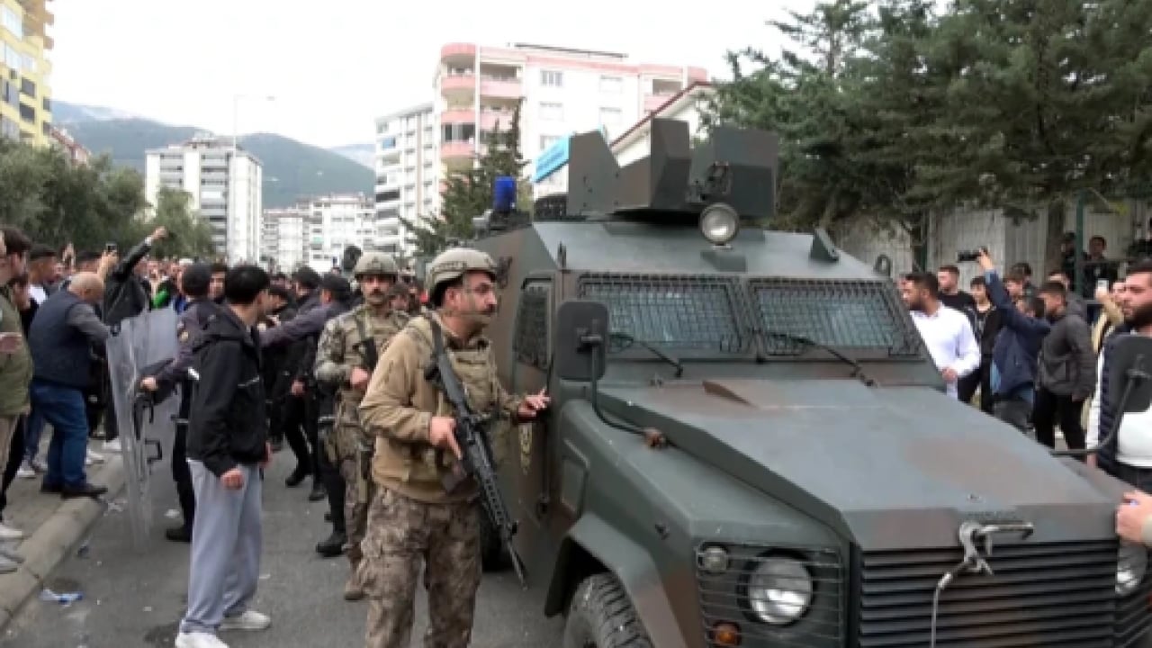 Foto - Okul katliamının ardından aile ihmali çıktı! 32 uyarıya rağmen caniye göz yummuşlar