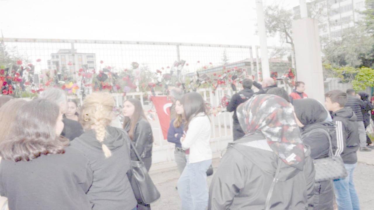 Foto - Okulda katliam yapan saldırgan için çok konuşulacak iddialar! Arkadaşı her şeyi bir bir anlattı