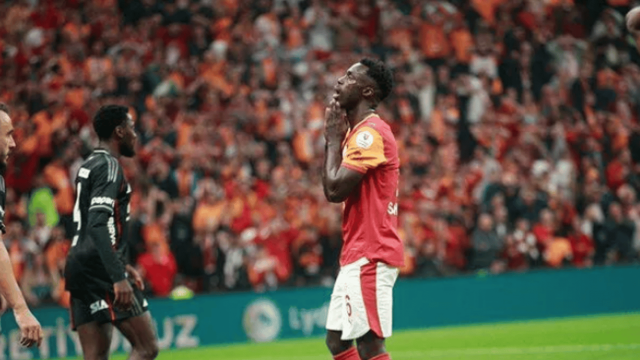 Foto - Olay çıkış olacak mı? Sürpriz diyerek duyurdular! Çok büyük ihanet mi takıma olur peki?! Tehlike çanları çalıyor