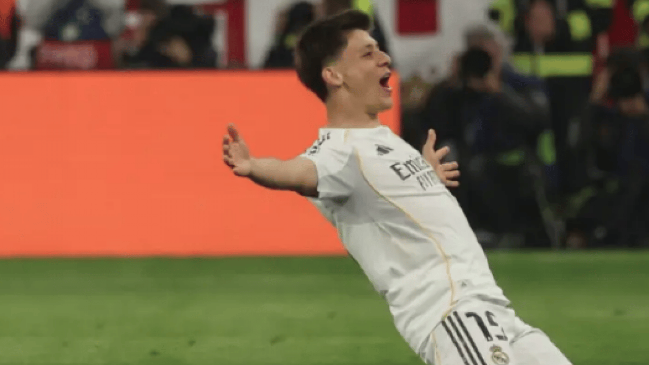 Foto - Olay görüntü: Arda Güler fena dile düşürdü! Dünya tarih yazdığı Bayern maçındaki bu kareyi konuşuyor