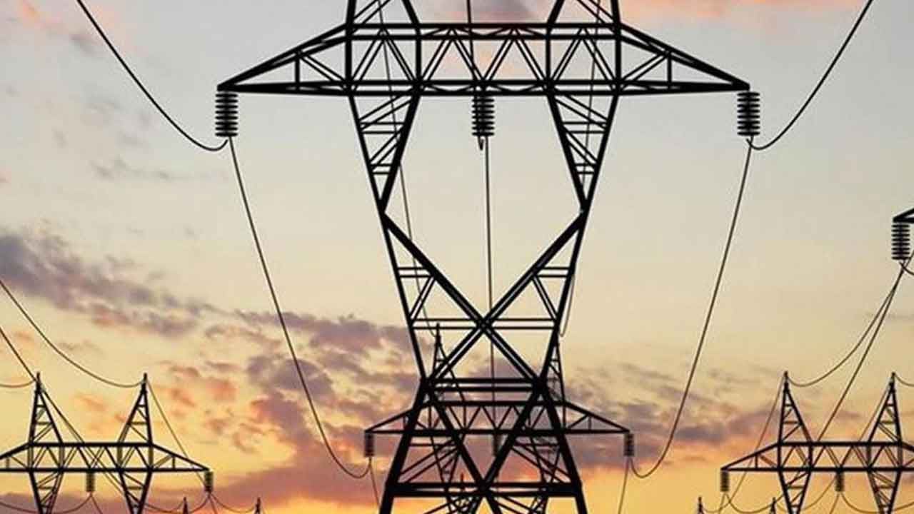 Foto - Olmayacak şey oldu! Türkiye'de 14 saat boyunca elektrik 0 TL oldu