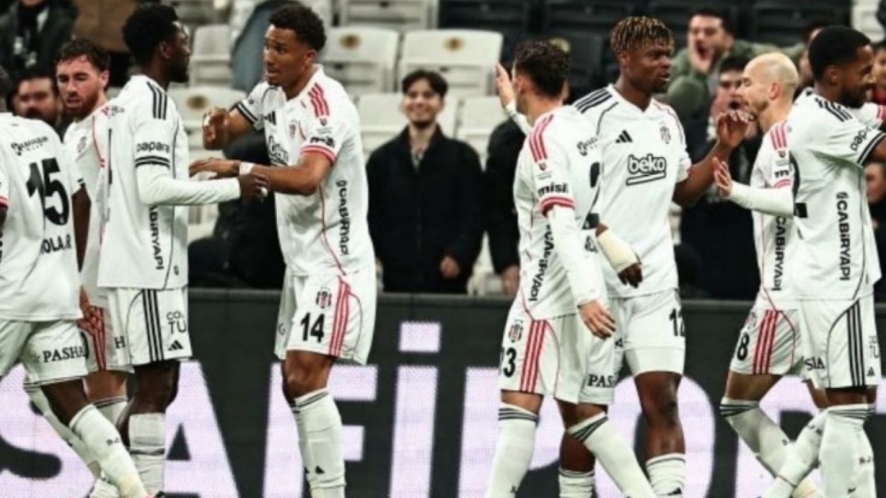 Foto - Olmaz böyle bir şey... Moldova'dan bile Beşiktaş'a kötü haber! Hiç bir şey yolunda gitmiyor