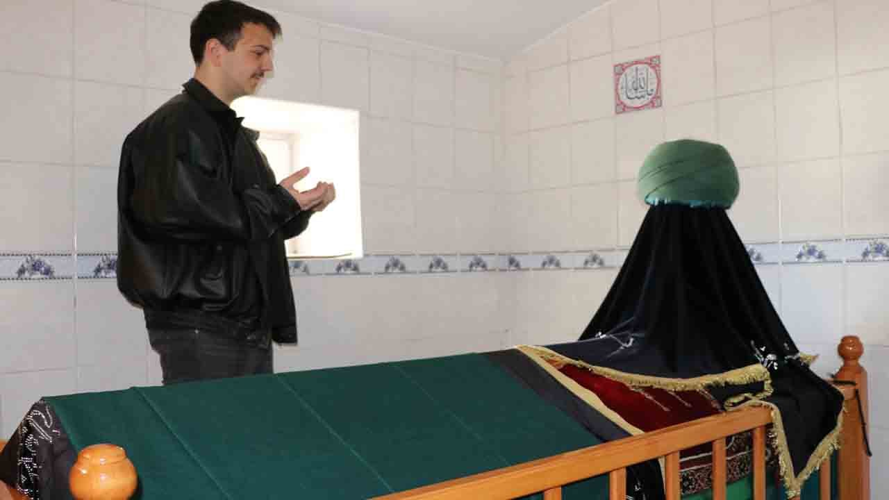 Foto - Önce dua sonra tedavi: Hastaneye gidenlerin ilk uğrak yeri