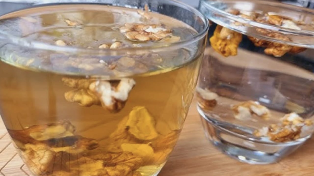 Foto - Önce kendisi sonra ise suyunu... Ceviz suyunun faydaları sizlere şifa kaynağı olacak!