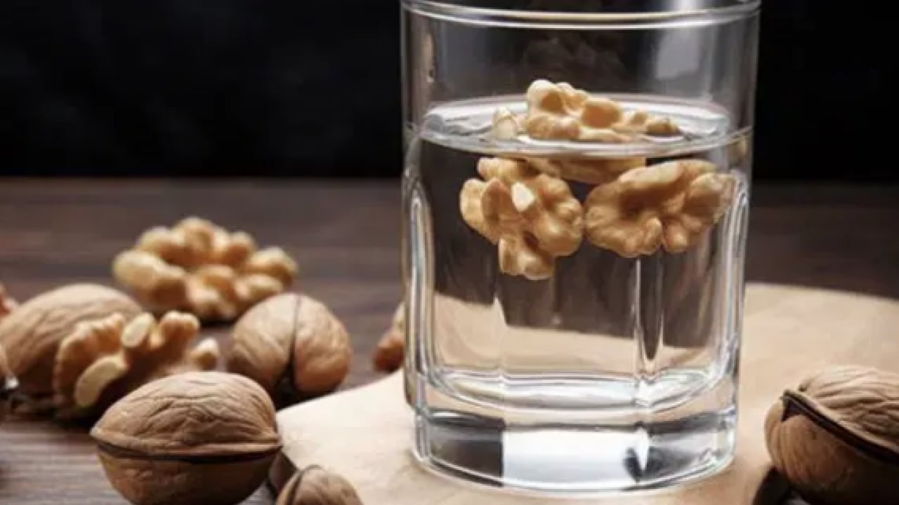 Foto - Önce kendisi sonra ise suyunu... Ceviz suyunun faydaları sizlere şifa kaynağı olacak!