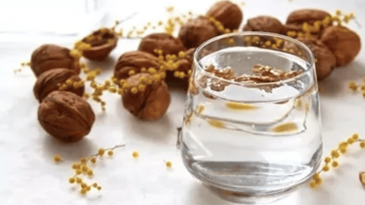 Foto - Önce kendisi sonra ise suyunu... Ceviz suyunun faydaları sizlere şifa kaynağı olacak!