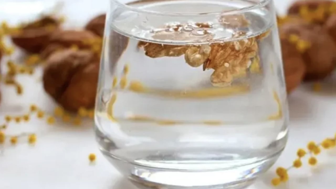 Foto - Önce kendisi sonra ise suyunu... Ceviz suyunun faydaları sizlere şifa kaynağı olacak!