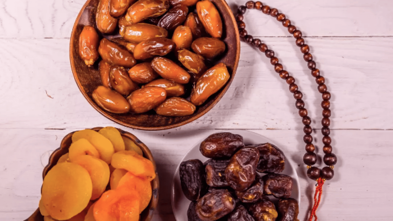 Foto - Önce limonu alın ve... Hurmanın üstüne limon damlatıp yemenin faydaları neler?