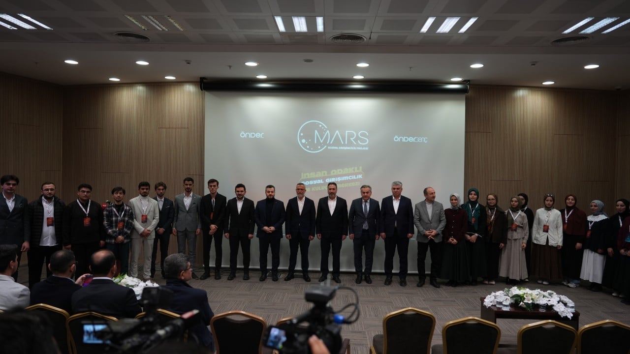 Foto - ÖNDER farkı... Mars yeni döneme başladı... İmam hatiplerin temelinde ihlas var