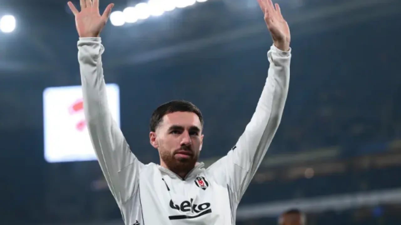 Foto - Önder Özen göreve gelir gelmez tam 16 futbolcuyu sildi bile... 