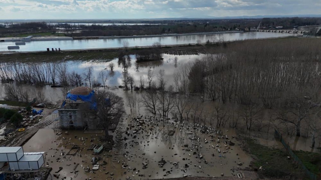Foto - Önlem alamadık tarihi suya gömdük