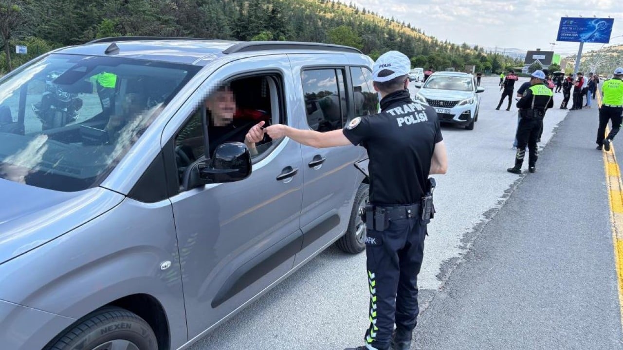 Foto - Önlemler üst seviye çıkarıldı Zirve öncesi atlı polisler devriye attı