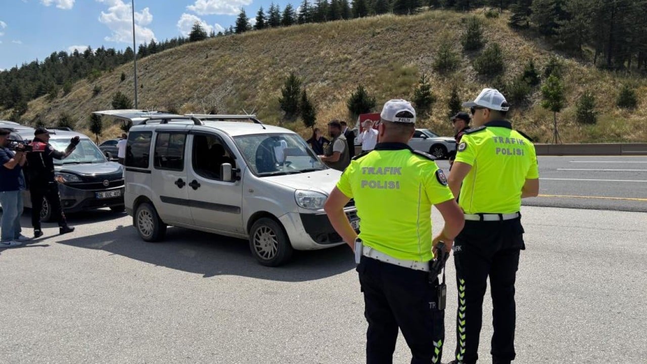 Foto - Önlemler üst seviye çıkarıldı Zirve öncesi atlı polisler devriye attı