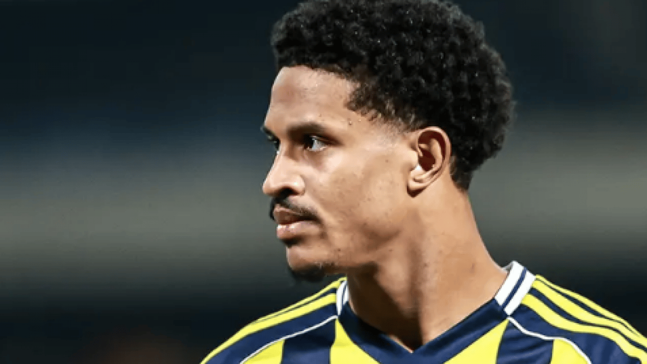 Foto - Gündeme oturan o isim hamlesi 'helal olsun' dedirtecek.. Daha imza atalı 1 yıl bile olamamıştı