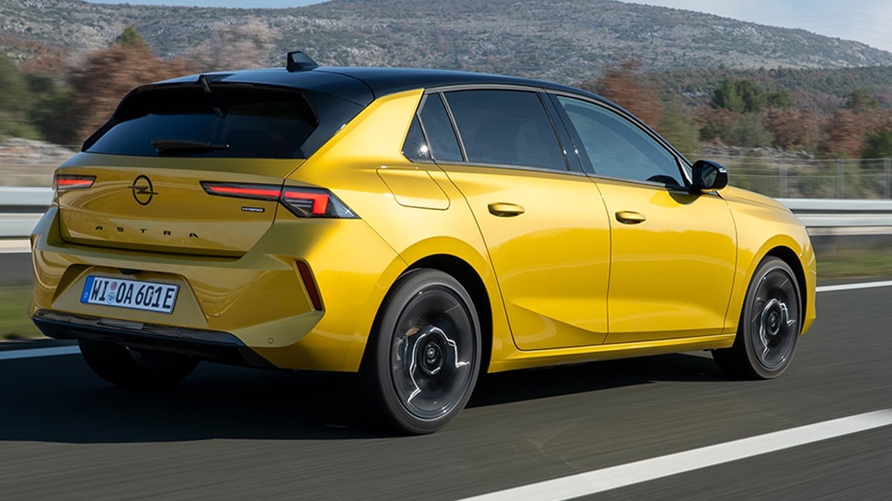 Foto - Opel’den sürpriz hamle! Yeni Astra Türkiye yollarına iniyor! Gözler bu modelde!