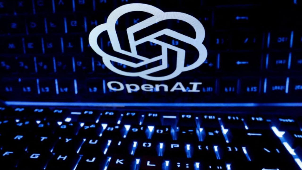 OpenAI’dan akıllı hoparlör hamlesi: Yüzünüzü okuyup alışveriş yapacak