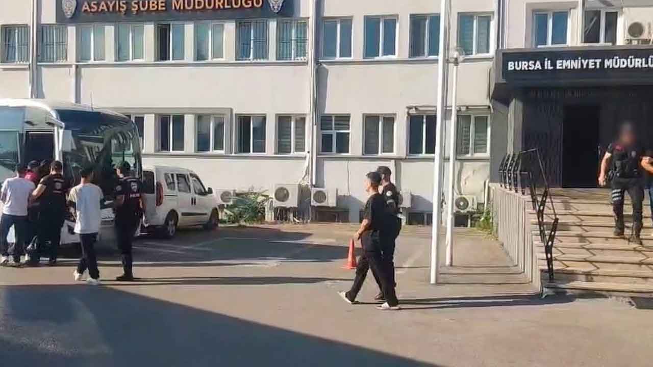 Foto - Operasyon düzenlendi, çete çökertildi: 'Patates hat'larla büyük vurgun!
