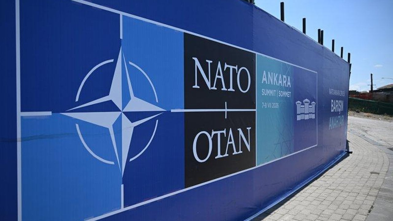 Foto - "Operasyon Turkuaz" başladı! TCG Anadolu, Tayfun ve Hürjet, Ankara'da akıllarını alacak