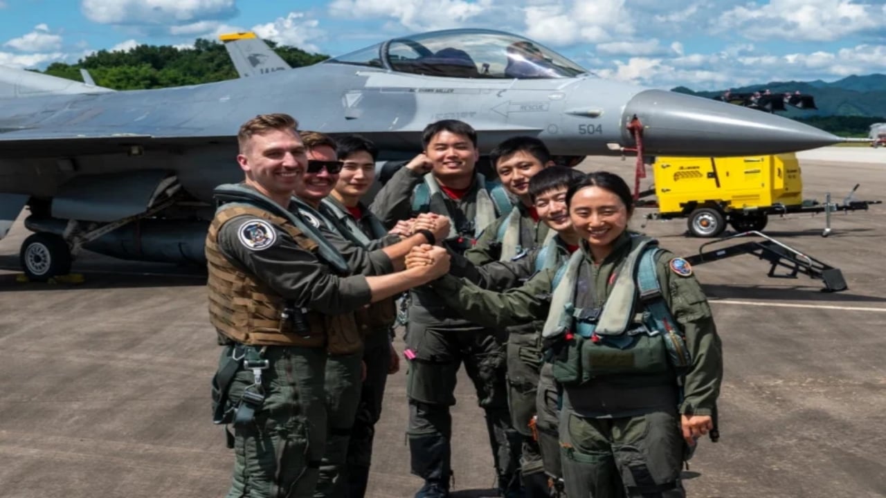 Foto - Orduda beklenmedik gelişme! Yüzlerce pilot aynı anda istifa etti, çok büyük kriz çıktı
