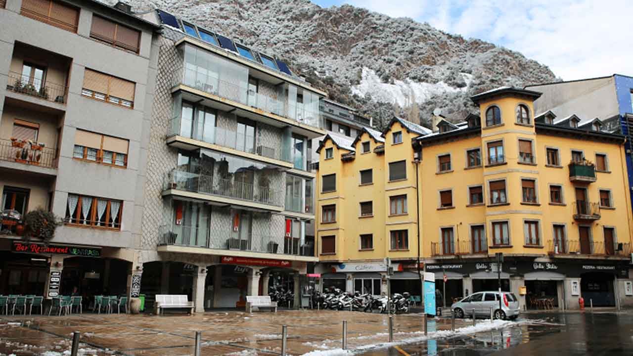 Foto - Ordusu yok, iki prensi var: İşte dünyanın dikkat çeken ülkesi