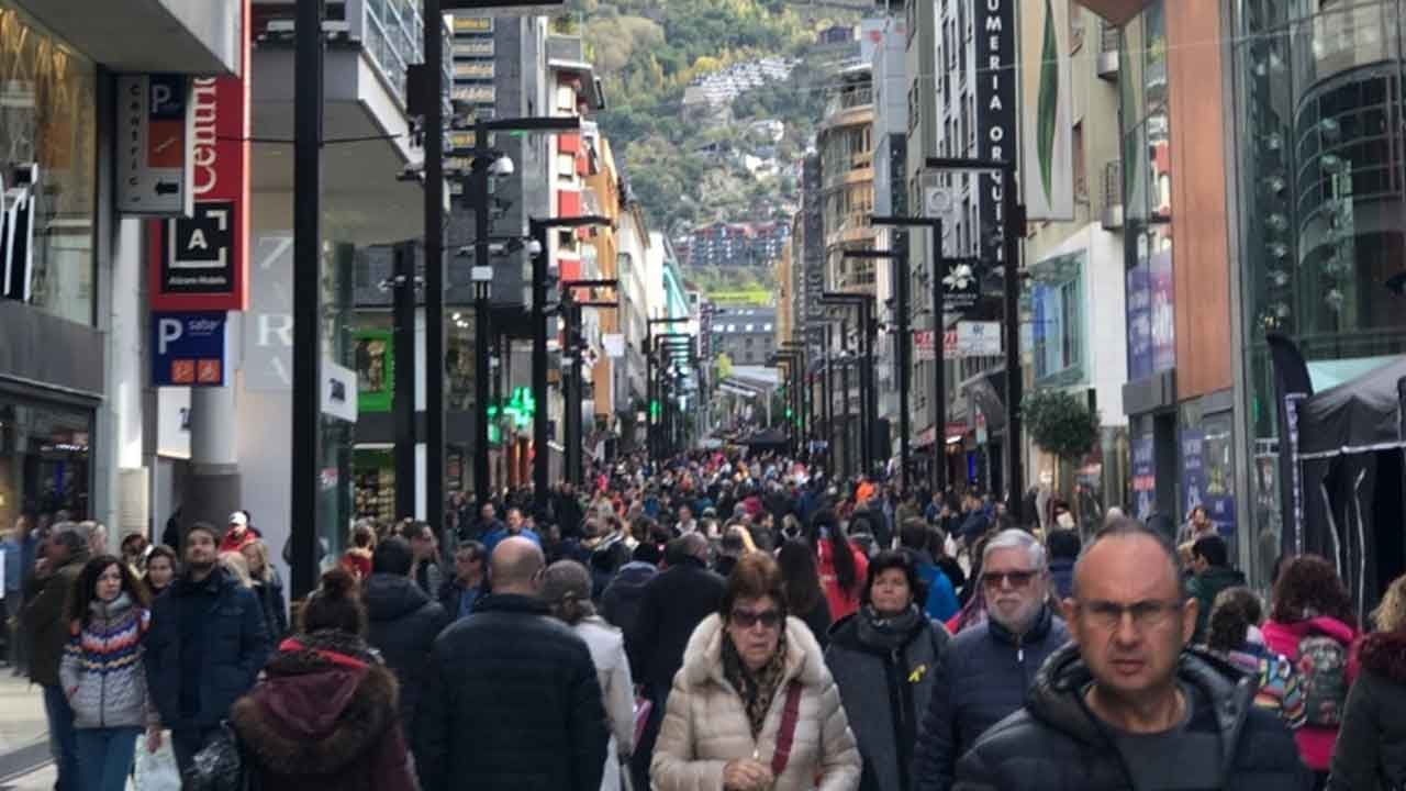 Foto - Ordusu yok, iki prensi var: İşte dünyanın dikkat çeken ülkesi