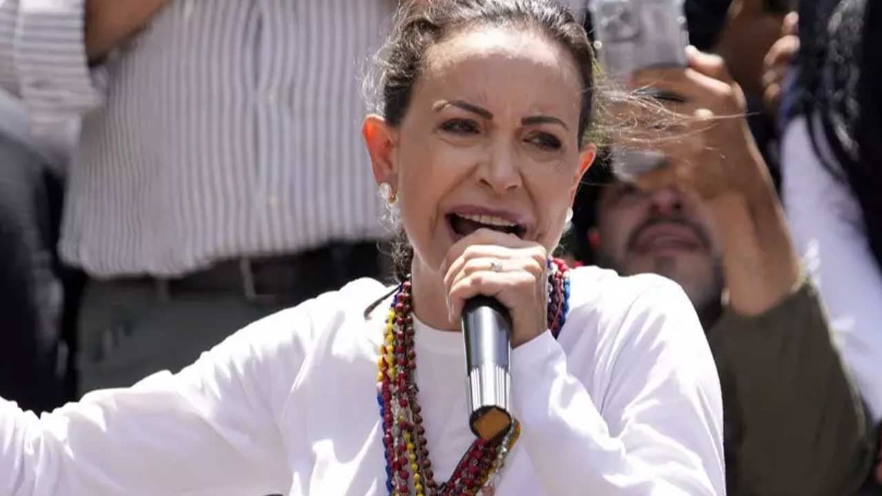 Foto - Orduya açık açık darbe çağrısı yaptı