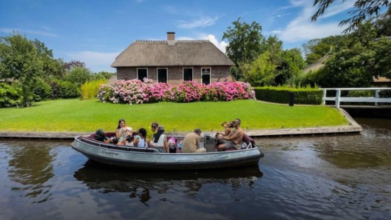 Foto - Orta çağdan kalma dokusu var! Hollanda'nın Venedik'i görenleri mest etti