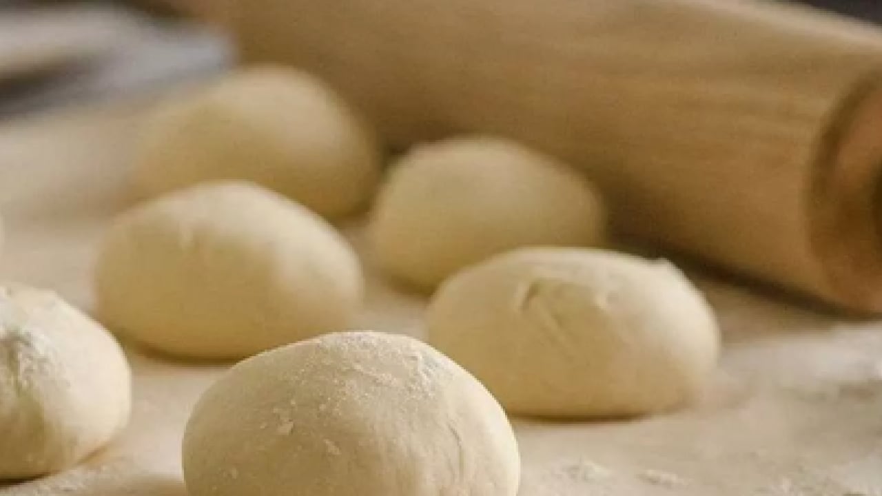 Orta Doğu, Balkan ve Güney Asya mutfaklarında bile var... En kolay baklava hamuru nasıl yapılır?