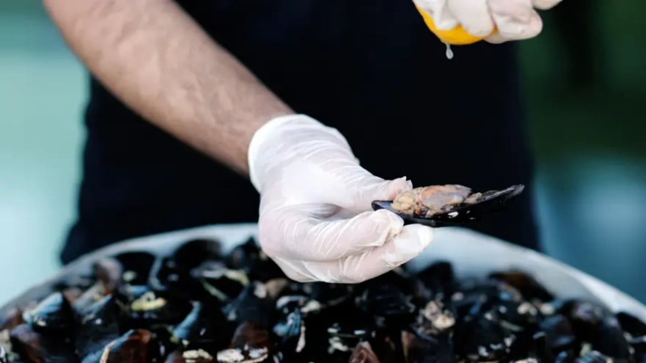 Foto - Ortaköy’deki midye faciasında kan donduran şüphe! Savcılık talimatı verdi